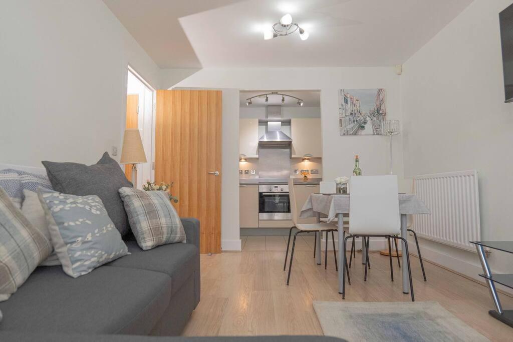 Beautiful 2 Bed In Central Birmingham: A Hidden Gem! Extérieur photo